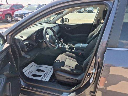 Used 2025 Subaru Outback Premium AWD/4WD image 15