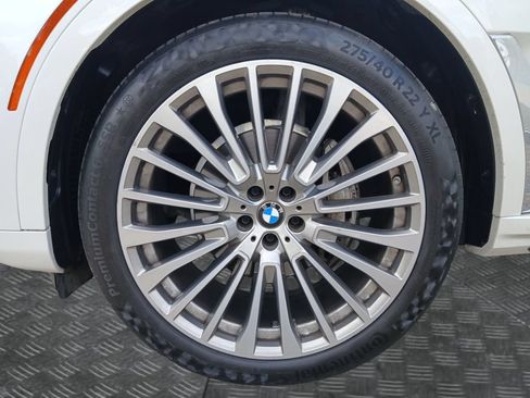 Used 2022 BMW X7 xDrive40i w/ Executive Package AWD/4WD image 23