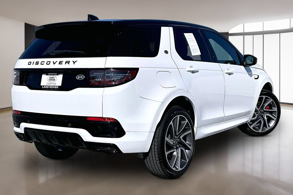 Certified 2022 Land Rover Discovery Sport SE R-Dynamic AWD/4WD image 6