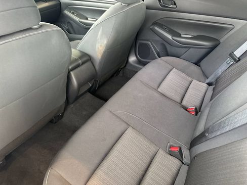 Certified 2025 Nissan Altima 2.5 S FWD image 11