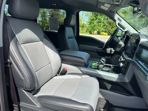 Used 2023 Ford F150 Lariat w/ Equipment Group 502A High AWD/4WD image 18