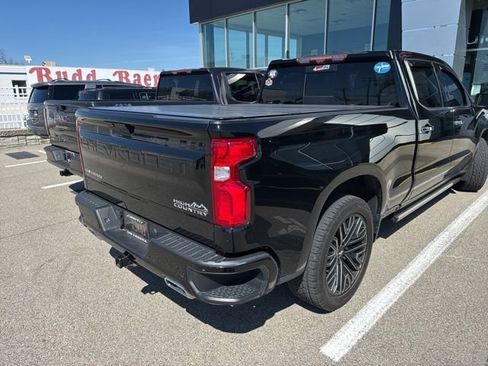 Used 2021 Chevrolet Silverado 1500 High Country w/ Technology Package image 3