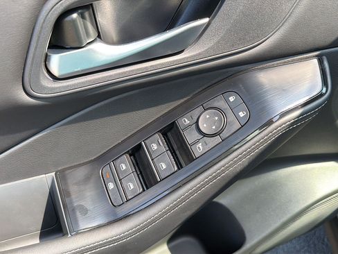New 2026 Nissan Rogue SV FWD image 30