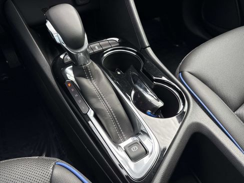 Used 2026 Buick Encore GX Sport Touring w/ Advanced Technology Package image 23