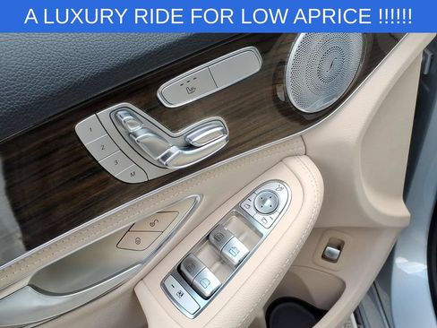 Used 2016 Mercedes-Benz C 300 4MATIC Sedan image 14