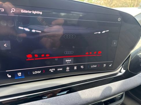 Used 2026 Audi A6 Prestige w/ Audi Exclusive Design Package AWD/4WD image 26