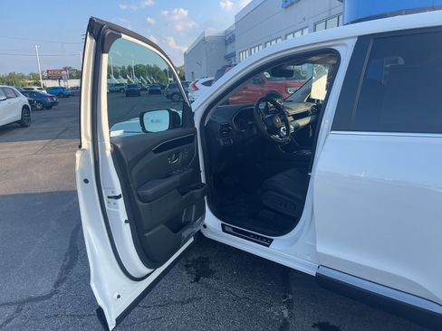 New 2025 Honda Pilot EX-L image 20