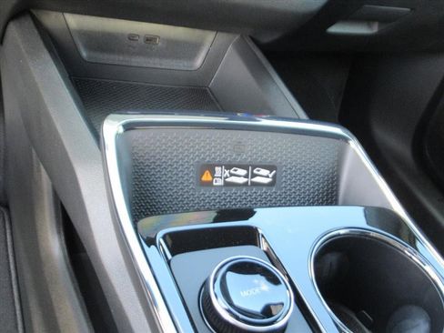 New 2026 Chevrolet Equinox RS w/ Convenience Package III image 27