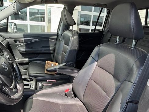 Used 2019 Honda Ridgeline RTL-T image 8