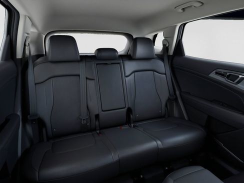 New 2026 Kia Sportage EX AWD/4WD image 16