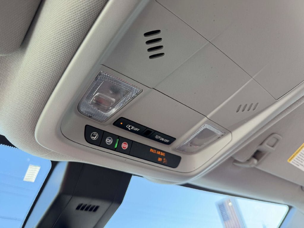 Used 2023 Chevrolet Equinox LS FWD image 31