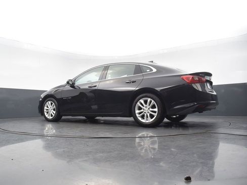 Used 2017 Chevrolet Malibu LT image 46