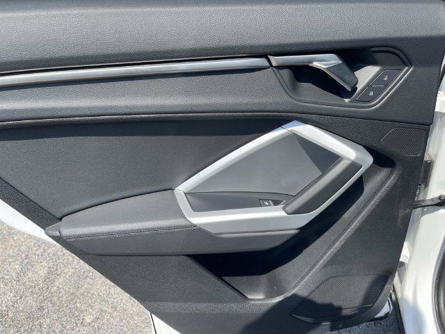 Used 2025 Audi Q3 2.0T Premium AWD/4WD image 20