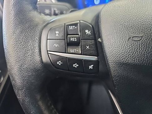 Used 2020 Ford Escape Titanium AWD/4WD image 17
