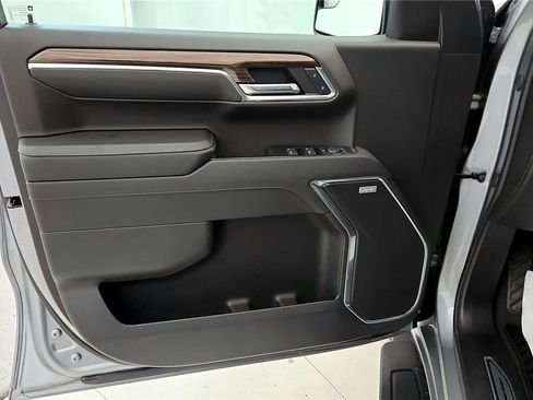 Used 2024 Chevrolet Silverado 1500 RST w/ Convenience Package II image 22