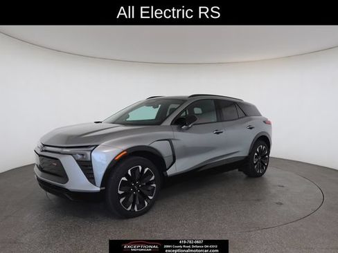 Used 2024 Chevrolet Blazer EV RS AWD/4WD image 3