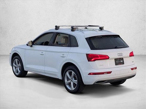 Used 2020 Audi Q5 2.0T Premium w/ Convenience Package image 8