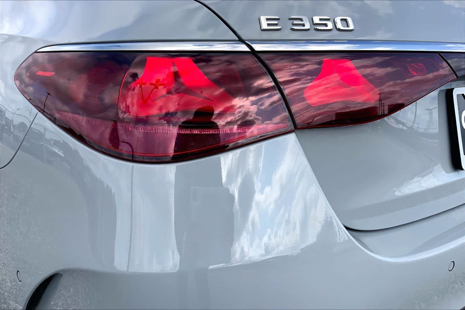 Used 2025 Mercedes-Benz E 350 Sedan image 28