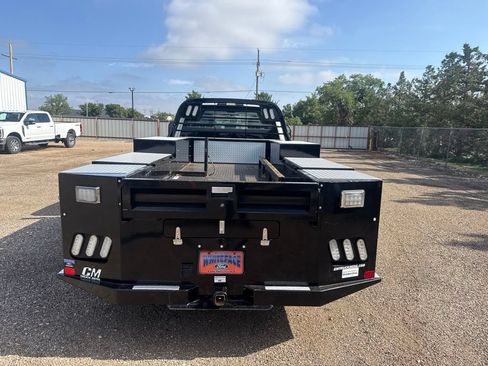 Used 2019 Ford F550 4x4 SuperCab Super Duty image 6