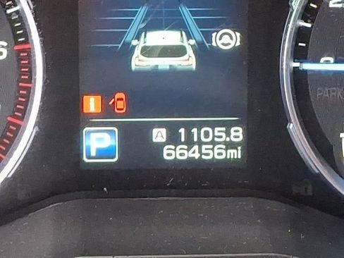 Used 2022 Subaru Ascent Limited image 23