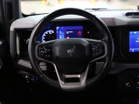 Used 2023 Ford Bronco Badlands w/ Sasquatch Package image 21