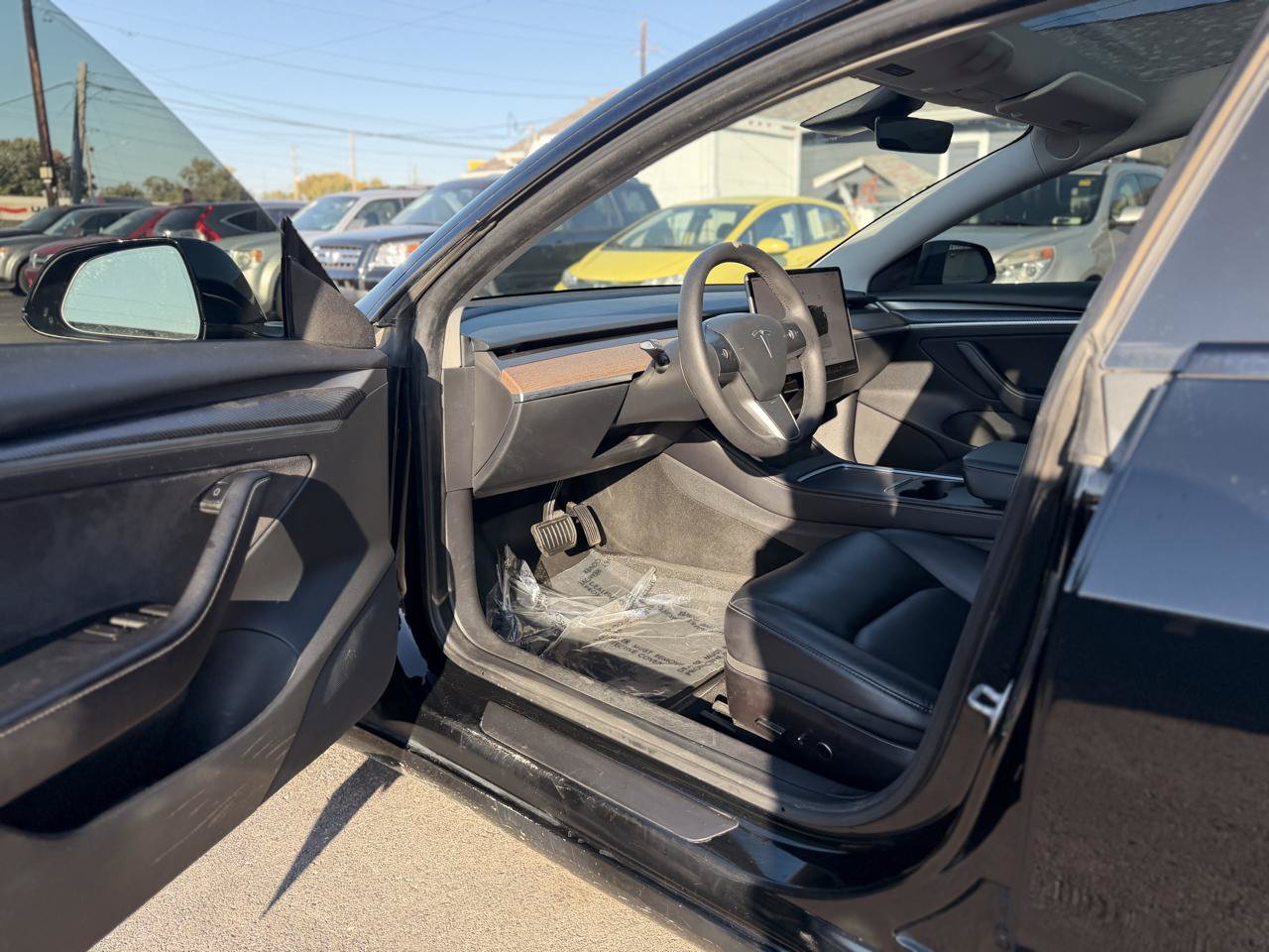 Used 2022 Tesla Model 3 Long Range AWD/4WD image 21