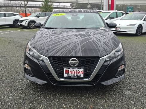 Used 2021 Nissan Altima 2.5 S FWD image 2
