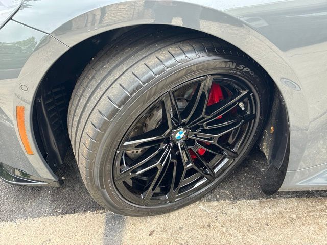 Used 2026 BMW M2 w/ Lighting Package RWD image 4