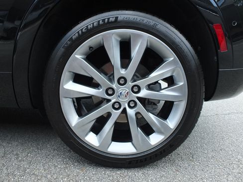 Used 2023 Buick Envision Avenir FWD image 10