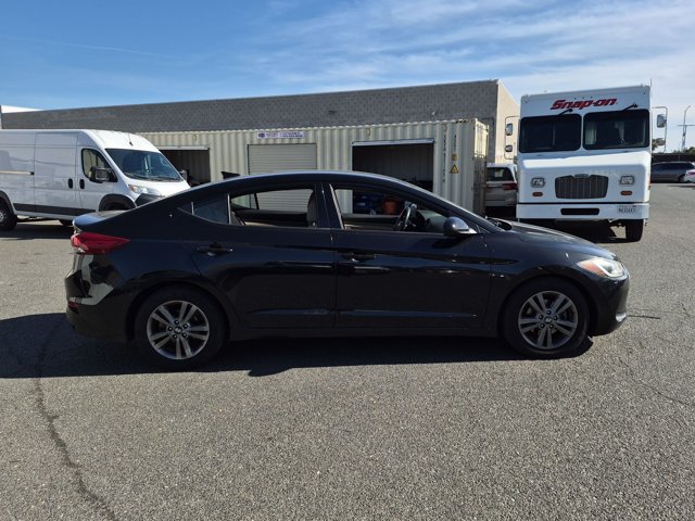 Used 2018 Hyundai Elantra SEL FWD image 4