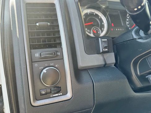 Used 2017 RAM 3500 Tradesman w/ Chrome Appearance Group image 14