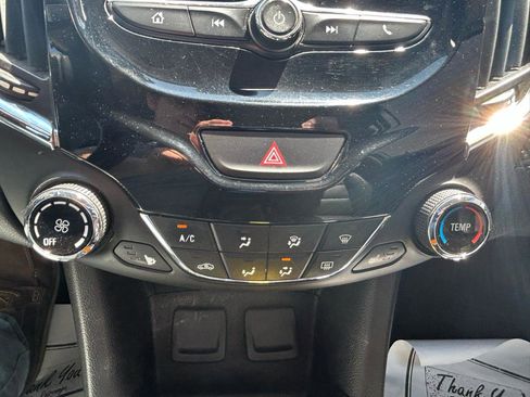 Used 2016 Chevrolet Cruze Premier FWD image 23