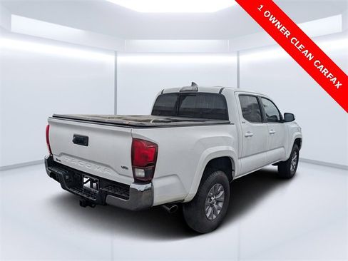 Used 2019 Toyota Tacoma SR5 image 3