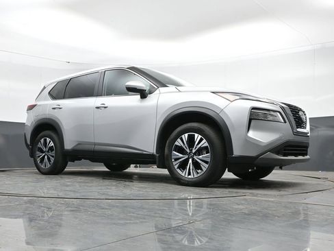 Used 2022 Nissan Rogue SV AWD/4WD image 41