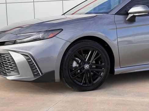 Used 2025 Toyota Camry LE image 53