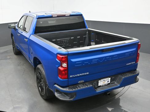 Used 2023 Chevrolet Silverado 1500 Custom image 37