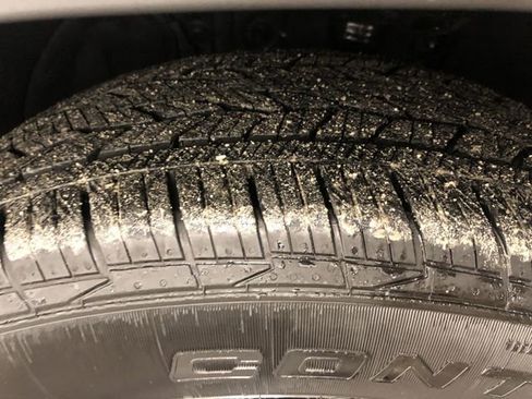 Used 2025 Toyota Grand Highlander AWD image 29