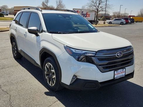 Certified 2025 Subaru Forester Premium image 6