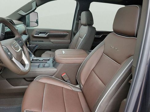 New 2026 GMC Sierra 2500 Denali w/ Denali Reserve Package image 14
