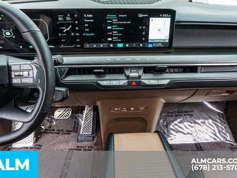 Used 2024 Kia EV9 GT-Line image 42