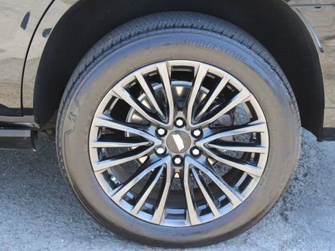 Used 2025 Cadillac Escalade Sport Platinum AWD/4WD image 8