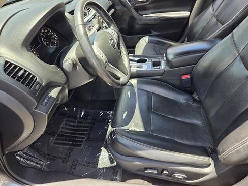 Used 2018 Nissan Altima 2.5 SL FWD image 5