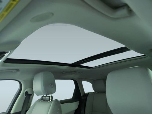 Used 2025 Land Rover Range Rover Velar S image 12