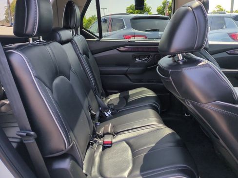 Certified 2023 Honda Pilot Elite image 25