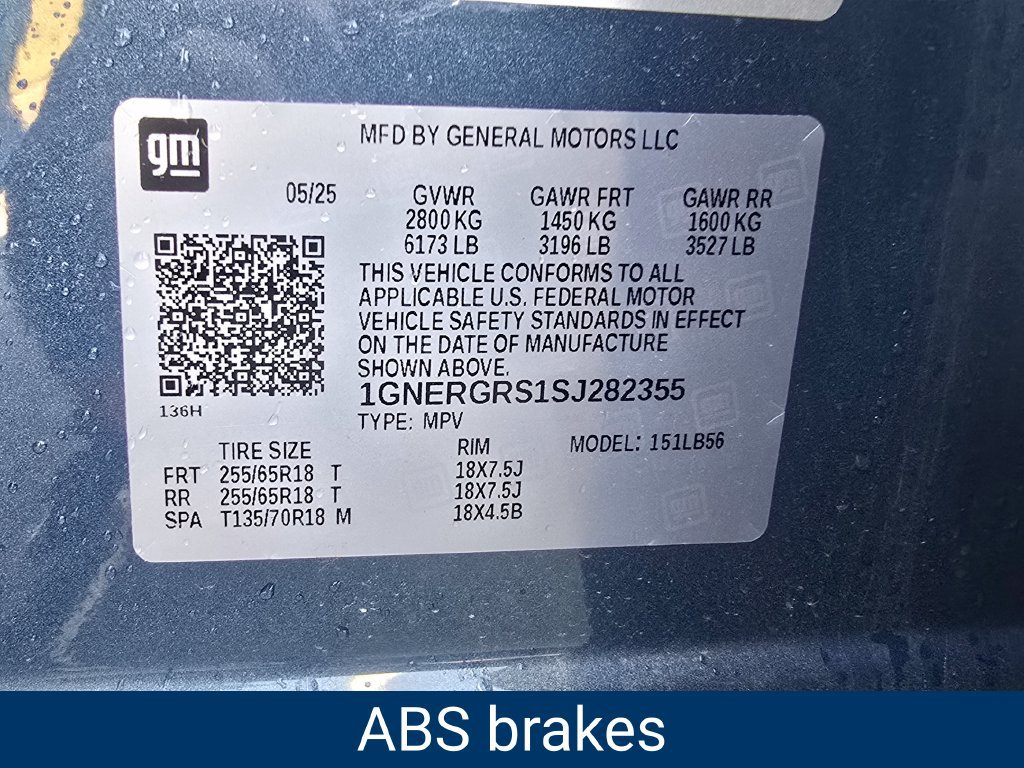 Certified 2025 Chevrolet Traverse LT FWD image 11