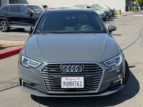 Used 2018 Audi A3 e-tron Premium FWD image 4