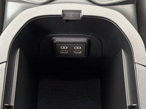 Certified 2025 Toyota RAV4 LE FWD image 30