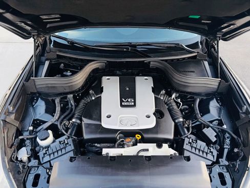 Used 2014 INFINITI QX50 Journey w/ Premium Package image 17