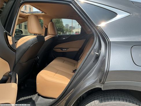 Used 2025 Lexus NX 250 FWD w/ Premium Package image 9