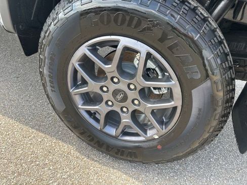 Used 2026 Ford Ranger XLT w/ Equipment Group 301A High AWD/4WD image 23